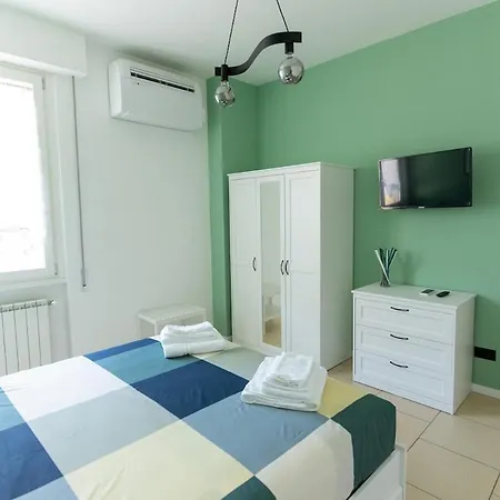 Modern Cosy Near Center Apartment